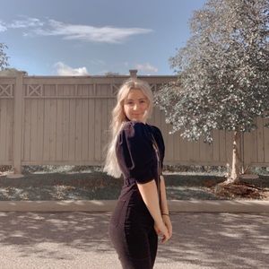 Meet your Posher, Ash